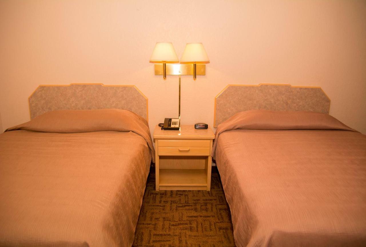 Morden Motor Inn Eksteriør billede